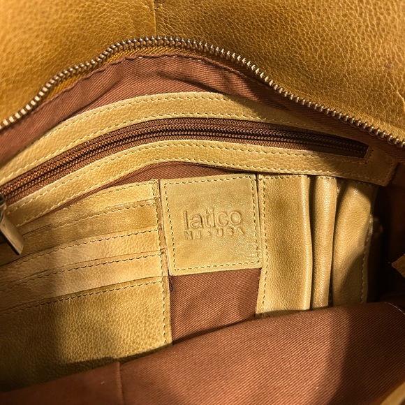 Latico Casey Leather Crossbody Handbag - Picture 8 of 11